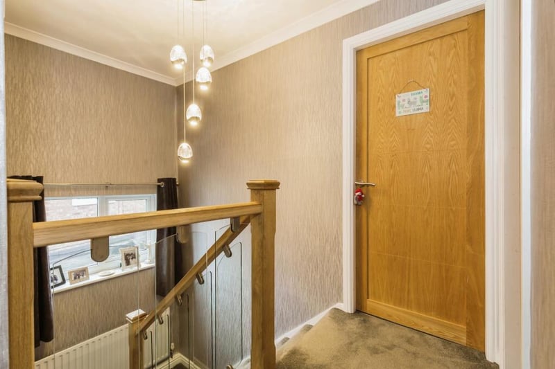 Super slick & modern 3 bed home with stylish design & private rear